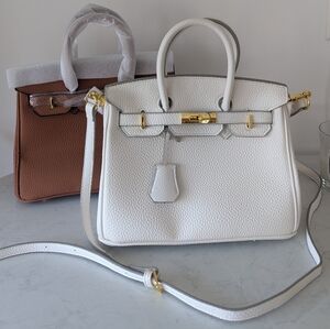 Elegant White Handbag Wirkin